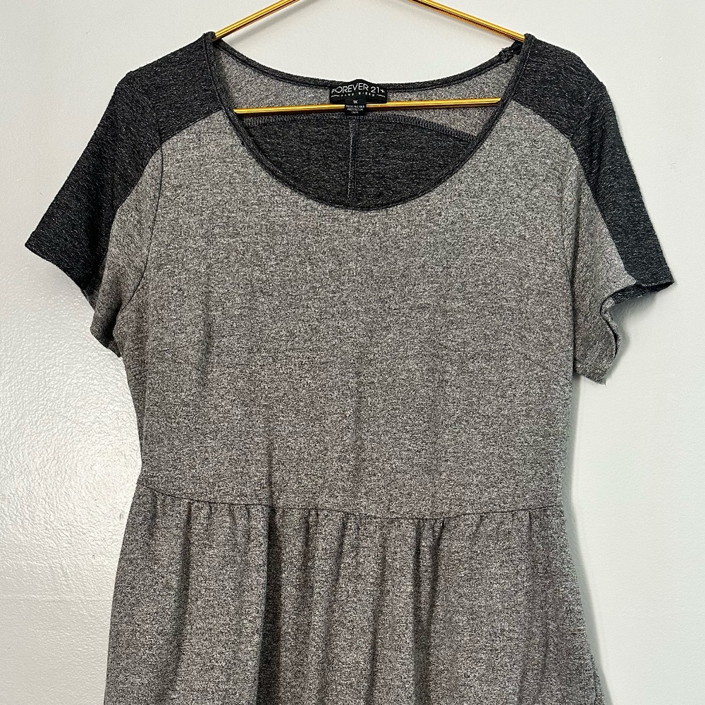 Forever 21+ Color Blocking Black and Gray Plus Size Dress With Pocket